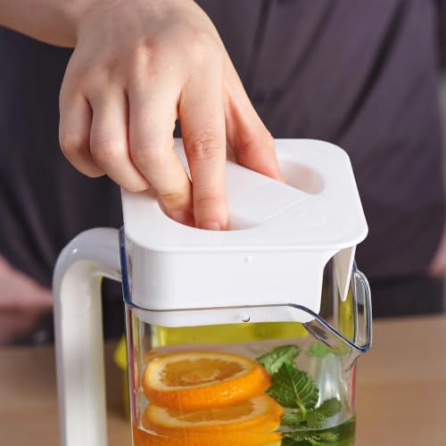 2L 68 oz Plastic Pitcher with Lid & Handle