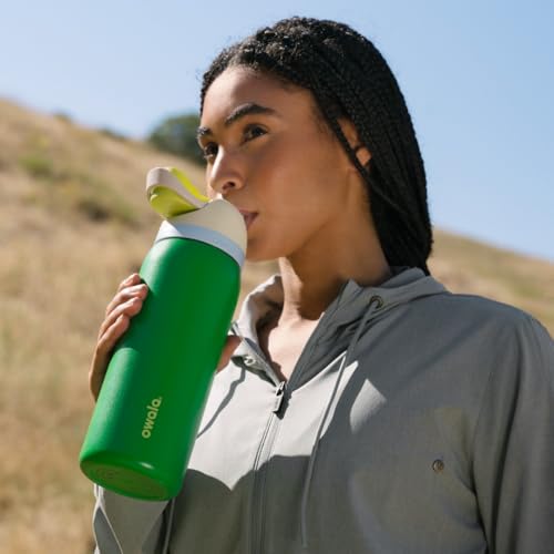 FreeSip Stainless Steel Water Bottle 32 oz Putting Green