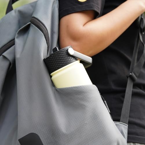 22oz Insulated Water Bottle with Straw Lid