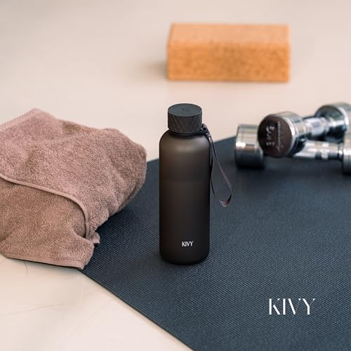 Slim Water Bottle 22oz [Lightweight & Shatterproof] Leak Proof Bottle for Women & Men