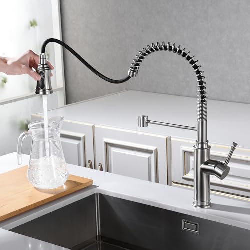 Pull Out Spring Sprayer Kitchen Sink Faucet with 360° Rotating Spout and Single Level Handle