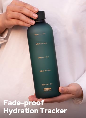 Slim Water Bottle 27oz