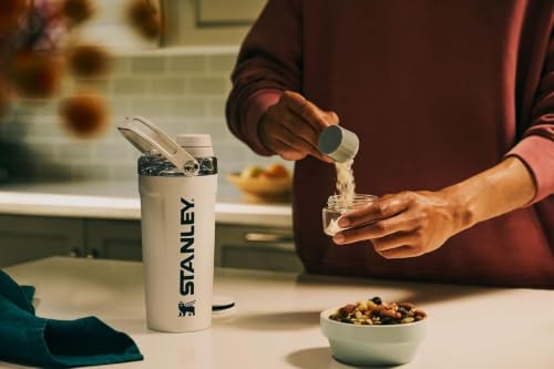 Vitalize Shaker Bottle