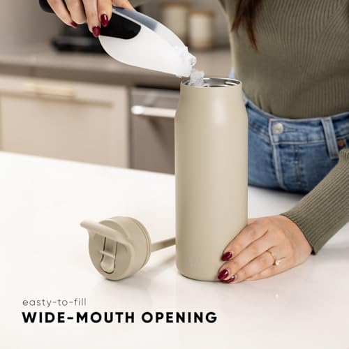 Insulated Water Bottle with Manual Straw