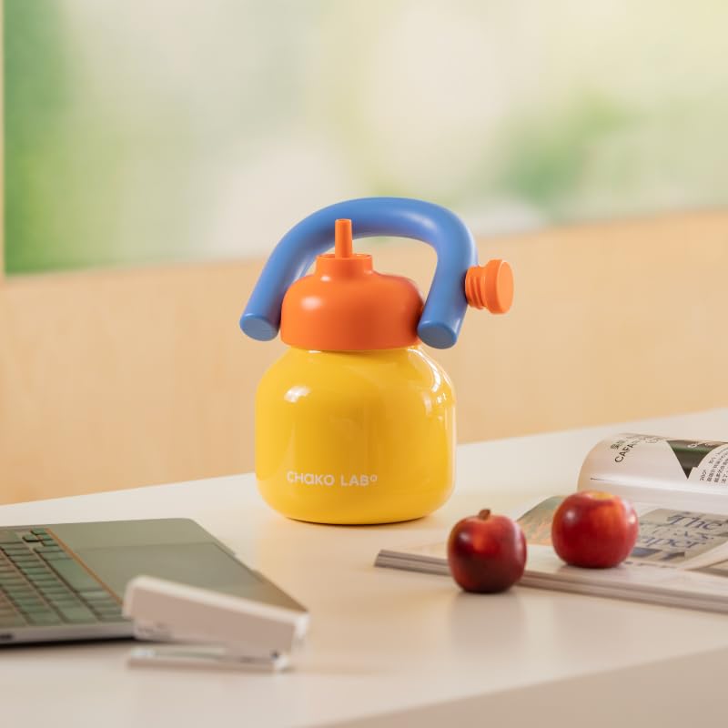 Water Bottle with Straw and Carry Handle 33oz
