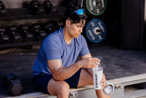 Vitalize Shaker Bottle