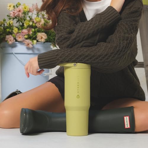 Sport 32 oz Insulated Stainless Steel Water Bottle