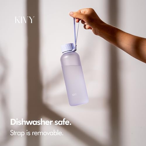 Slim Water Bottle 22oz [Lightweight & Shatterproof]