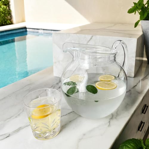 115 oz Shatterproof plastic pitcher with lid
