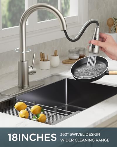 Kitchen Faucets with Pull Down Sprayer