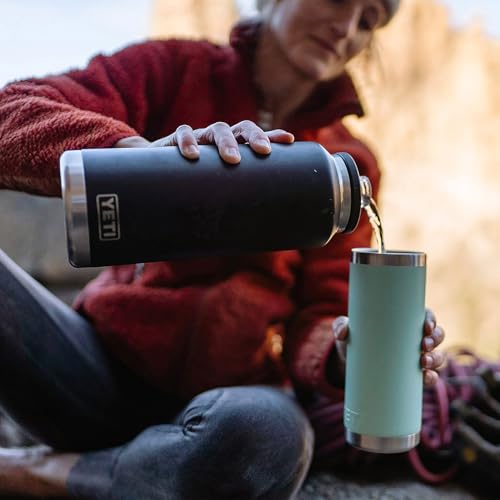 Rambler 46 oz Bottle