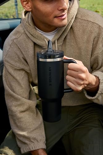 Quencher ProTour Flipstraw Tumbler
