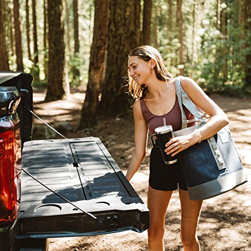 Rambler 25 oz Tumbler with Handle and Straw Lid