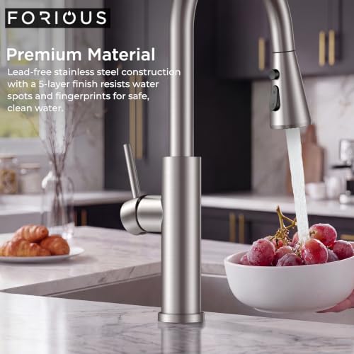 Kitchen Faucet with Pull Down Sprayer
