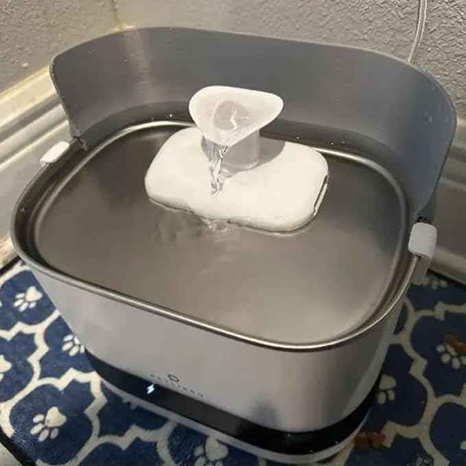 Splash Shield for PETLIBRO Cat Water Fountain - Compatible with 3L Dockstream 2 Models PLWF106/PLWF116/PLWF305,Prevent Water Spills, Easy Remove & Clean，Accessory for PETLIBRO Fountains