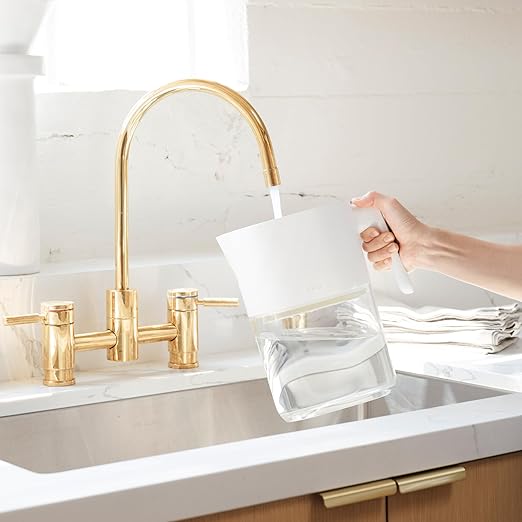 LARQ Water Filter Pitcher 1.9L (8-Cup) – Nano Zero Filter Removes Chlorine, Lead, PFAS & More – Pure White