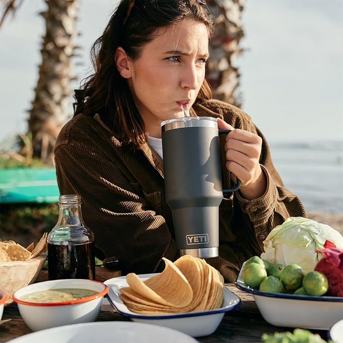 YETI Rambler 42 oz Tumbler with Handle and Straw Lid, Travel Mug Water Tumbler, Vacuum Insulated Cup with Handle, Stainless Steel, Wild Vine Red
