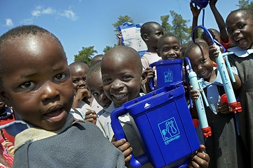 LifeStraw Family 1.0 Portable Gravity Powered Water Purifier for Emergency Preparedness and Camping