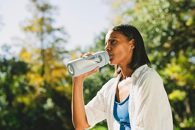 LifeStraw Go Series – Glass Water Filter Bottle Made from Hand-Blown Glass with Silicone Sleeve for Hydration at Home or on-The-go, Aegean Sea, 20oz