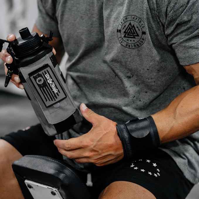 Iron Infidel Battle Bottle - 32 Oz Insulated Water Bottle with Straw Lid & Chug Cap, Stainless Steel Metal Tactical Flask with Rugged, Removable Sleeve for Keys & Phone or Wallet (Betsy Ross 1 Liter)