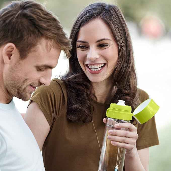 BRITA S1186 Water Filter Bottle, Reduces Chlorine and Organic impurities, BPA Free, Lime, 600ml