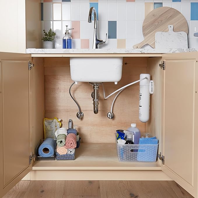 GE Single Stage Under Sink Water Filtration System & Filter | Reduces 95+ Impurities including Lead, Chlorine, Arsenic | Easy Install | Twist & Lock Design | GXK140TNN, FQK1R