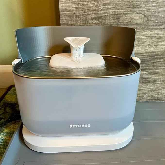 Splash Shield for PETLIBRO Cat Water Fountain - Compatible with 3L Dockstream 2 Models PLWF106/PLWF116/PLWF305,Prevent Water Spills, Easy Remove & Clean，Accessory for PETLIBRO Fountains