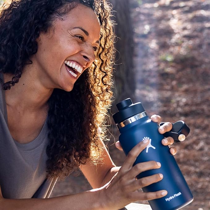 Hydro Flask Water Bottle - Insulated Stainless Steel - Wide Mouth Chug Lid, Non Spill, Leakproof in 40 Oz White