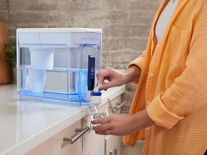 ZeroWater 32-Cup Ready-Read 5-Stage Water Filter Dispenser with Instant Read Out - 0 TDS for Improved Tap Water Taste - IAPMO Certified to Reduce Lead, Chromium, and PFOA/PFOS