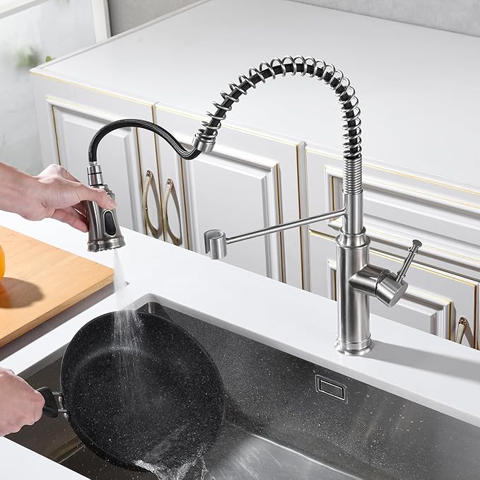 Sumerain Pull-Out Spring Sprayer Kitchen Sink Faucet with 360° Rotating Spout and Single Level Handle, Brushed Nickel