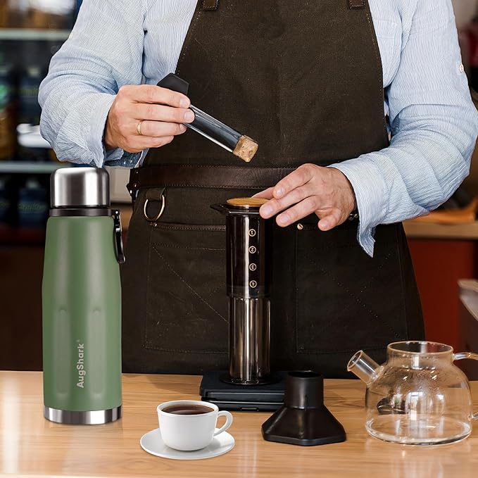 20oz Stainless Steel Insulated Water Bottle Travel Coffee Cup with Lid Leak Proof Metal Water Bottle for Hot and Cold Drink Water Flask (Green)