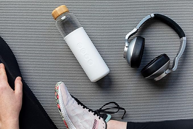 Full Circle V.2 17 oz. Glass Water Bottle - White