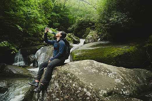LifeStraw Peak Series – Solo Personal Water Filter for Hiking, Camping, Travel, Survival and Emergency preparedness. Removes Bacteria, parasites and microplastics, Blue Raspberry