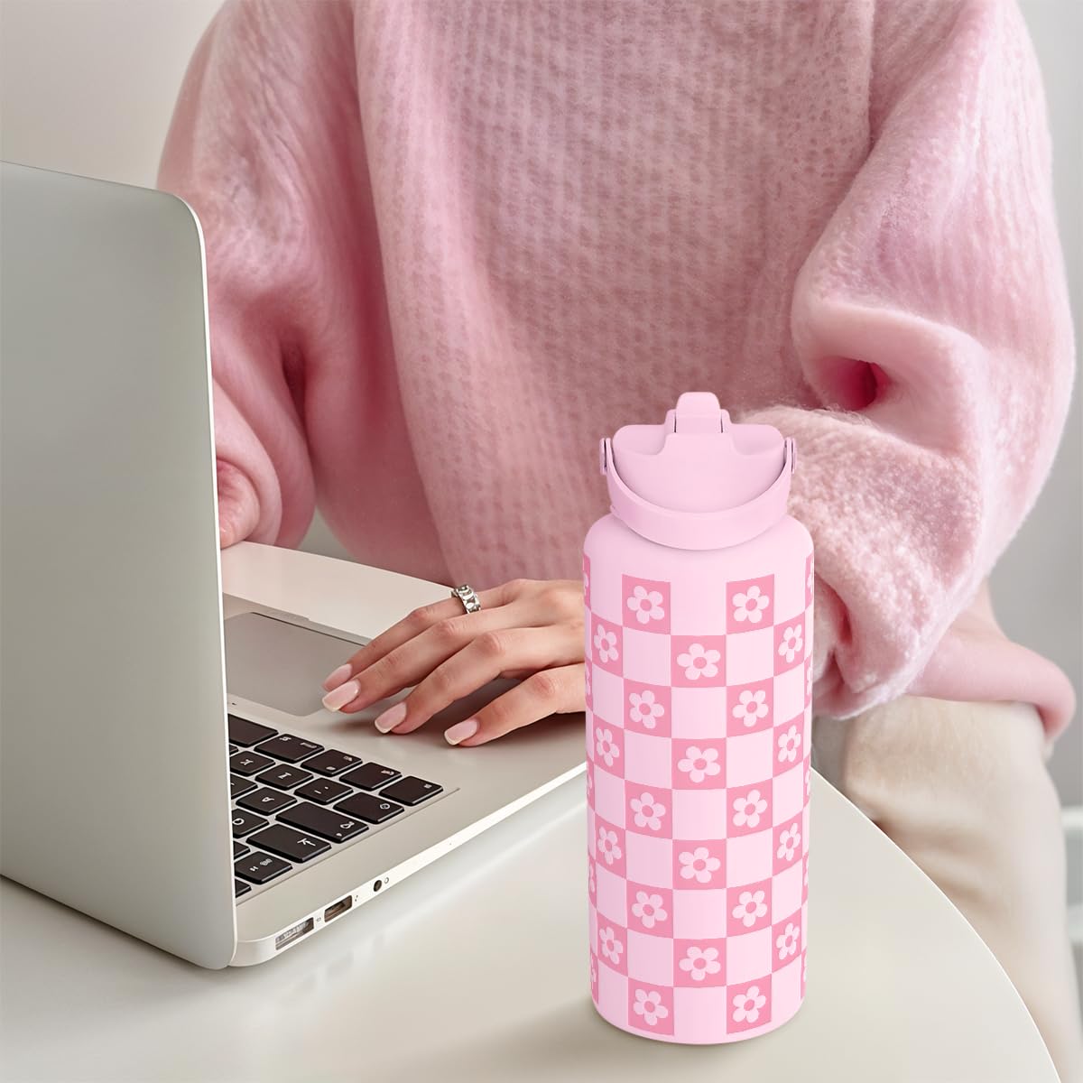 Checker Daisy Water Bottle 32oz Stainless Steel with Lid & Straw (Checker Daisy)