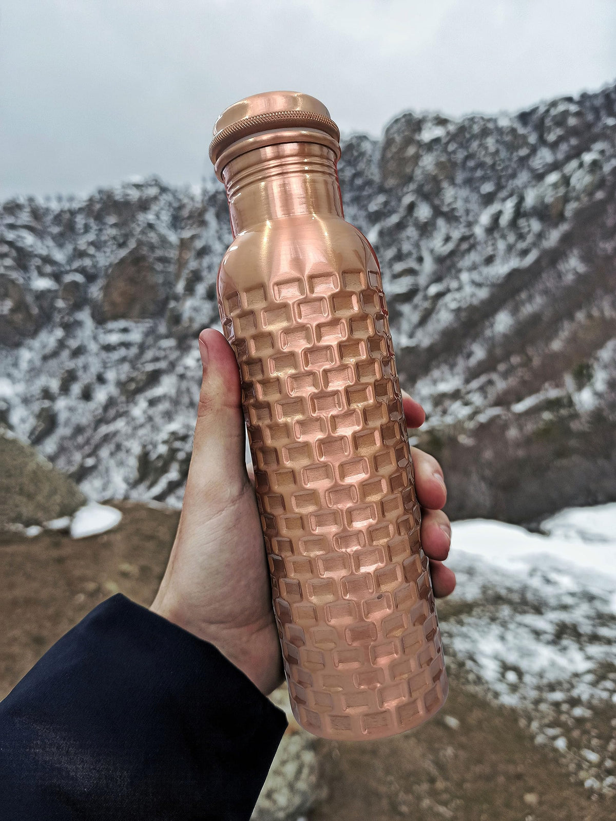 Handcrafted Pure Copper Drinking Water Bottle (950 ml / Design 13)