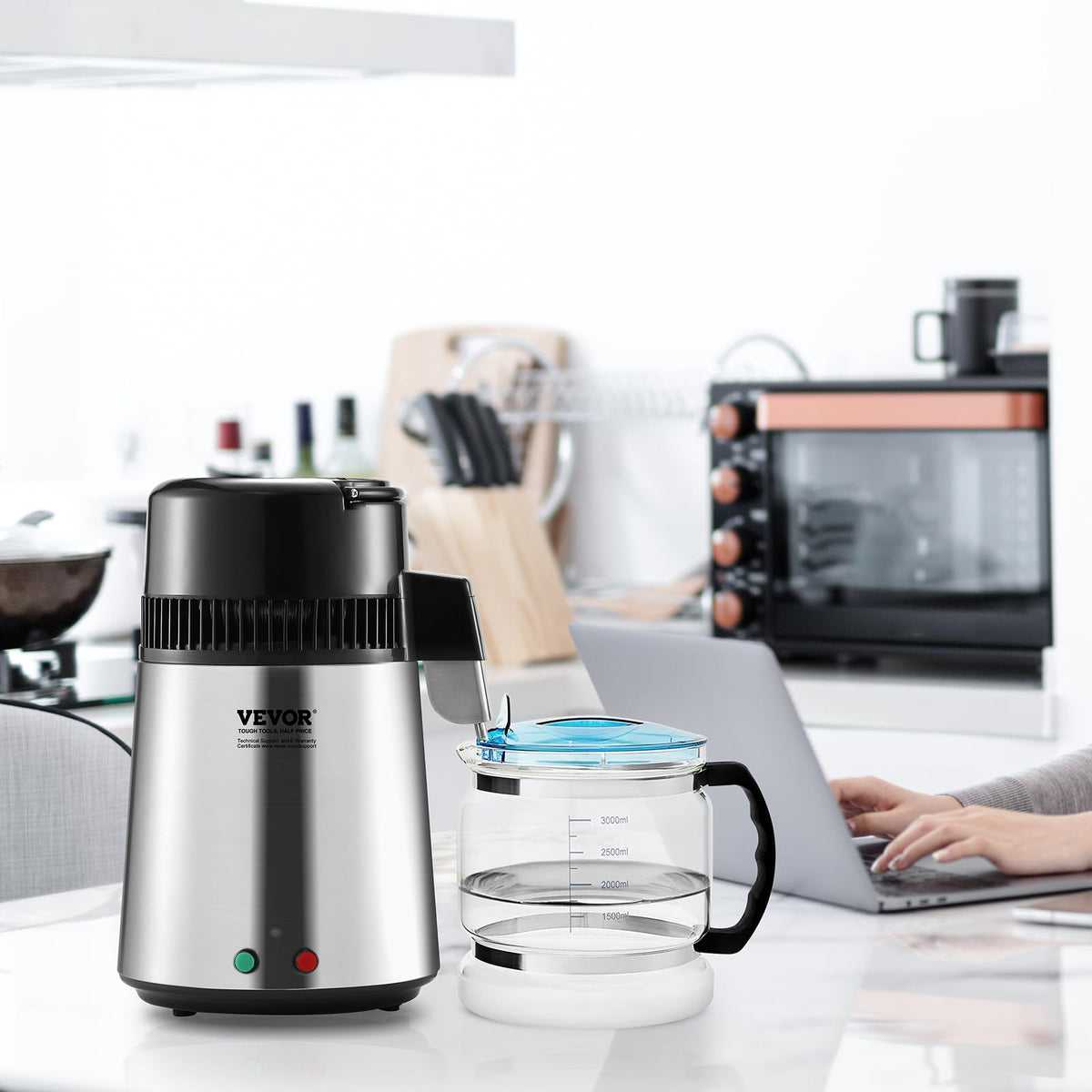 1.1 Gal Water Distiller (Silver / 1.1Gal)