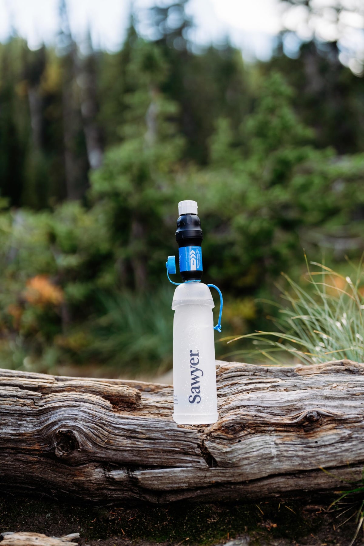 Products SP302 Squeeze Water Filtration System (1 L Premium Bottle / Squeeze w/ Cnoc 1 Liter Bottle)