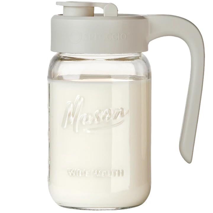 32 oz Glass Pitcher with Lid (Beige)