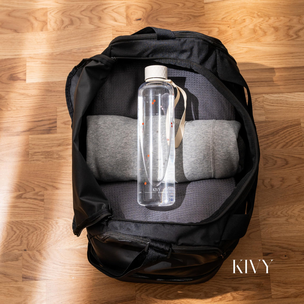 Slim Water Bottle 32oz Tritan (Cherry Clear / 32 Ounces)