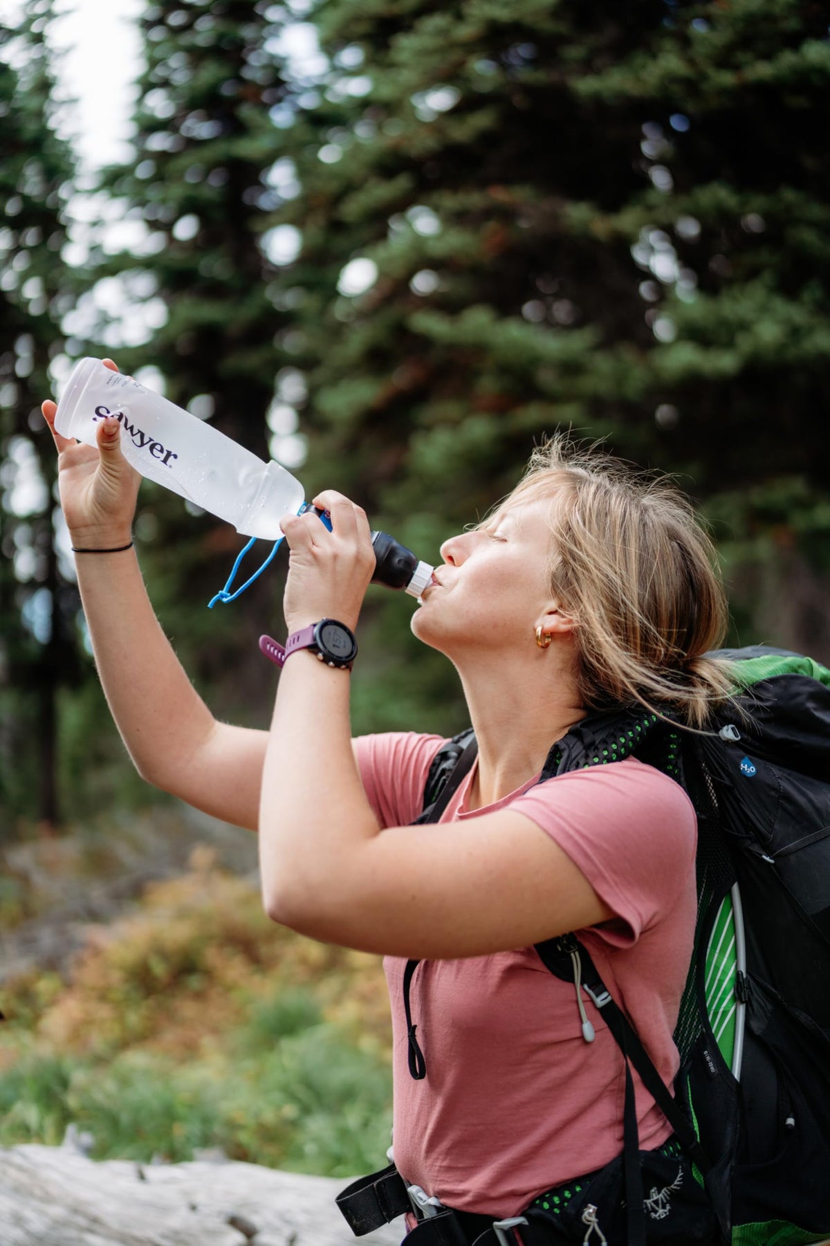 Products SP302 Squeeze Water Filtration System (1 L Premium Bottle / Squeeze w/ Cnoc 1 Liter Bottle)