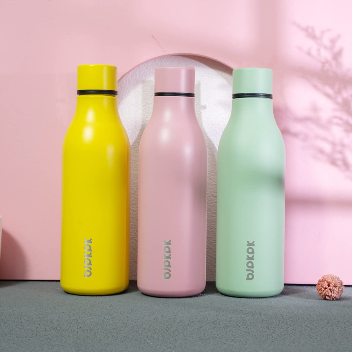 18oz Insulated Water Bottle (Macaron Green / 18 Ounces / 18oz)