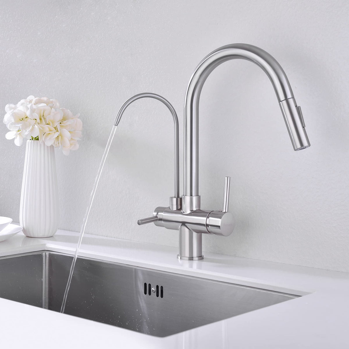Kitchen Faucet with Pull Down Sprayer (Brushed Nickel)