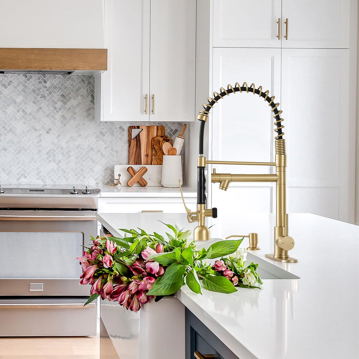 Commercial Kitchen Faucets with Pull Down Sprayer Brushed Gold LED (Gold Brushed)